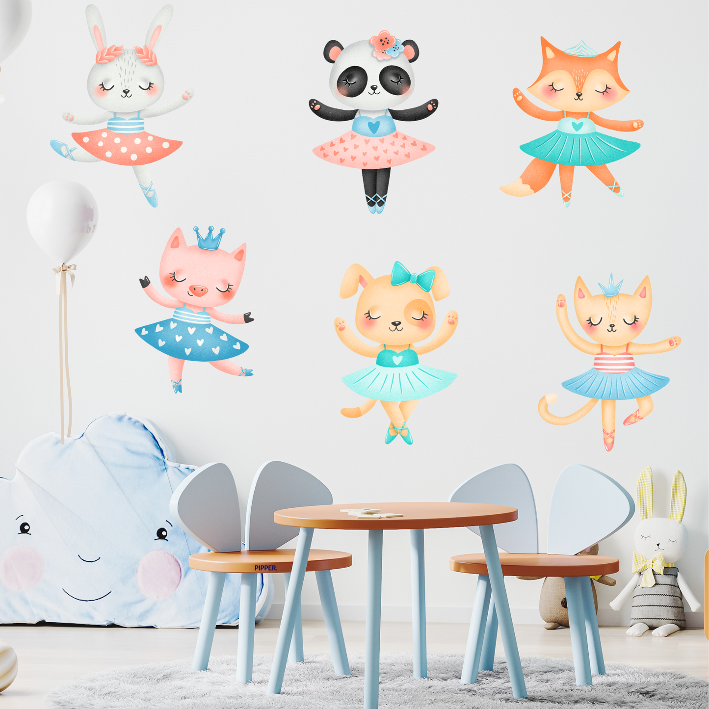 Textile Wall Sticker “Dancing Animals”